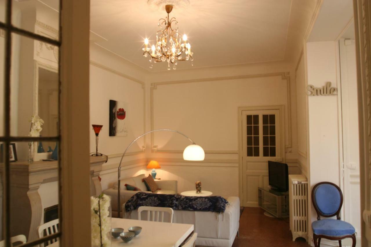 Appart Charme Arenes Nîmes Eksteriør bilde